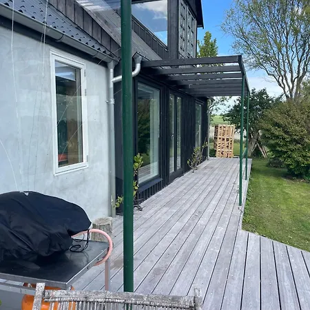 Natuuridylle Met Uitzicht Bij * Grenå